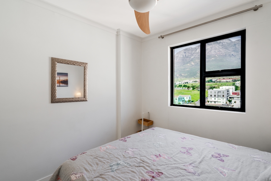 2 Bedroom Property for Sale in Zonnebloem Western Cape